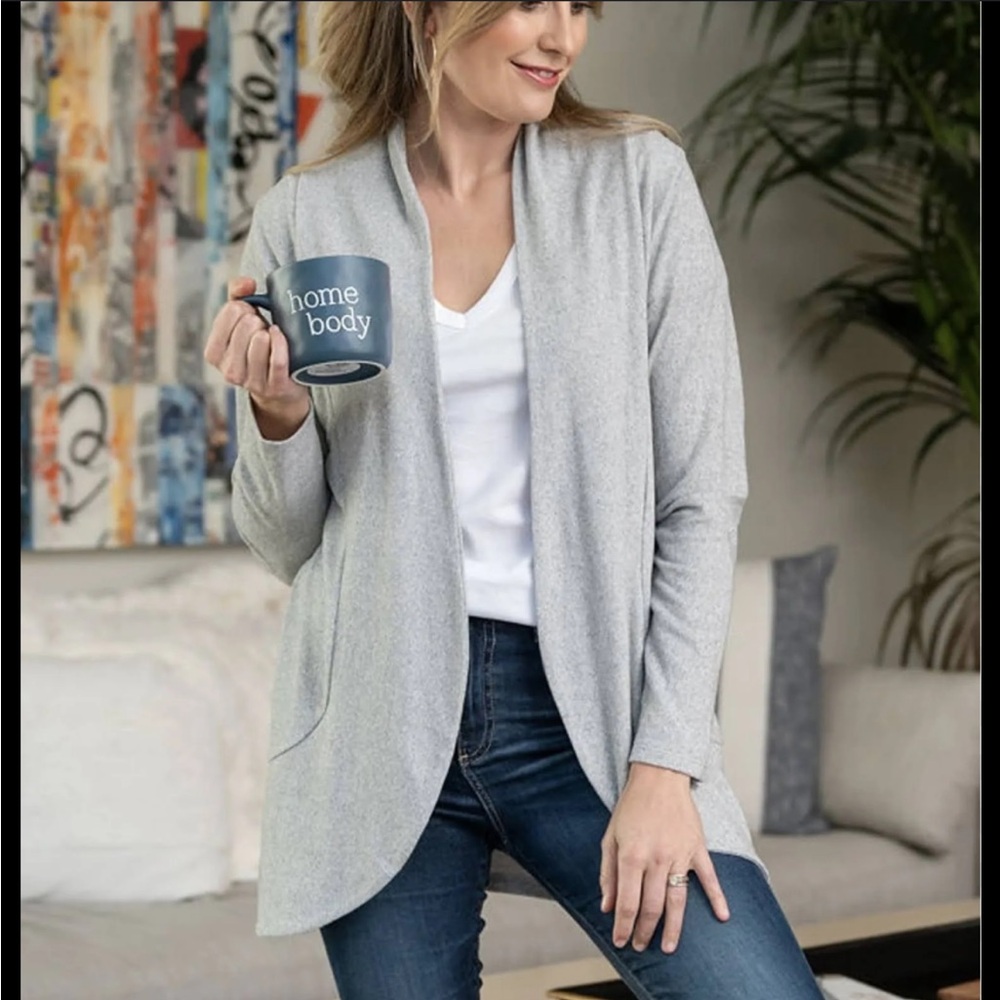 BNWT hello hello perennial cardigan